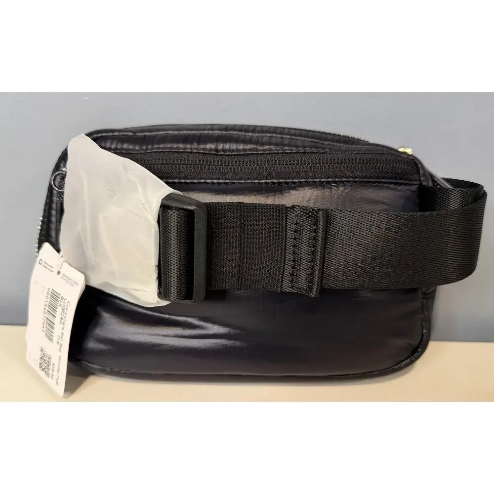 NWT Everywhere Belt Bag 1L Wunder Puff - Picture 3 of 7